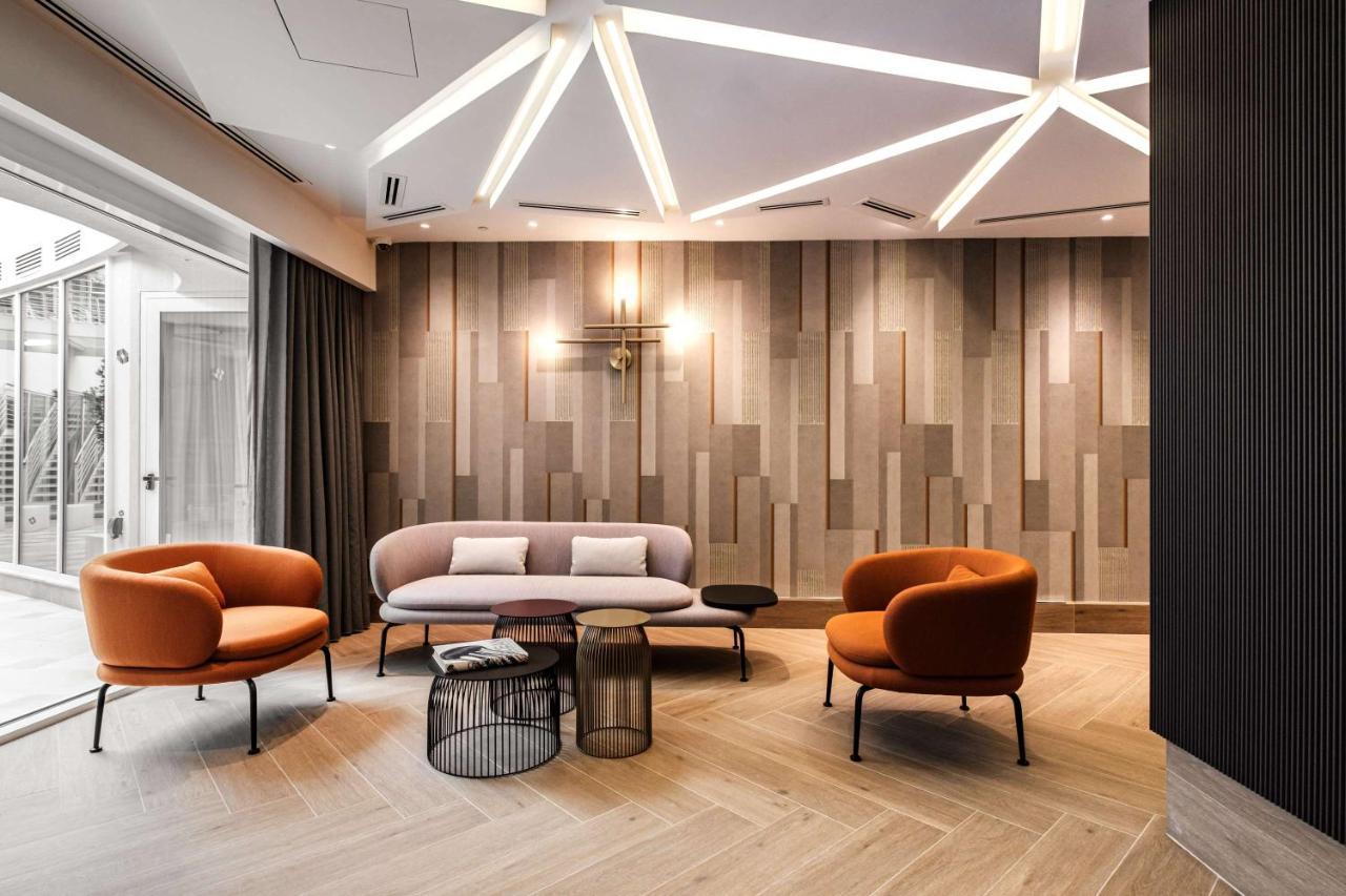 Hotel Hyatt Regency Malta San Giuliano Esterno foto The interior of the new building