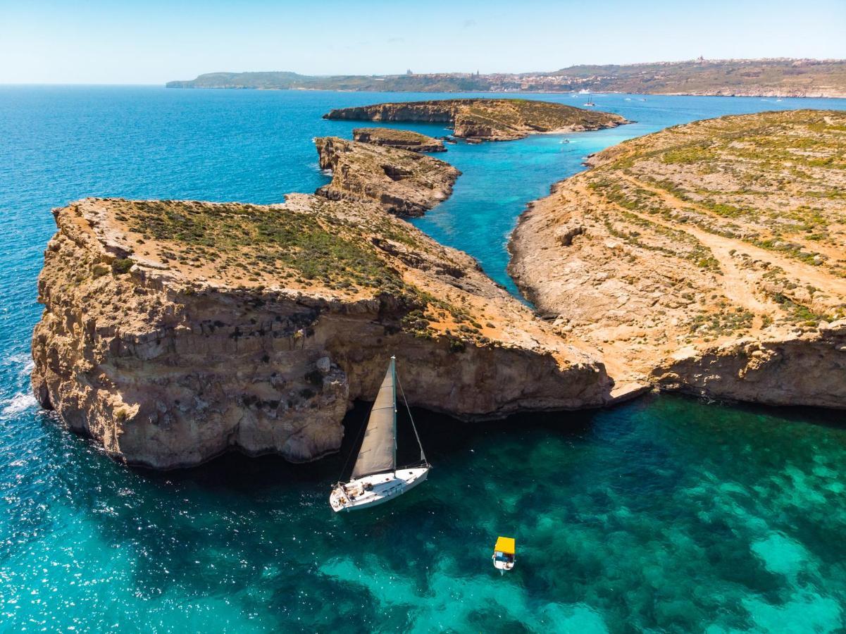 Hotel Hyatt Regency Malta San Giuliano Esterno foto The Blue Lagoon