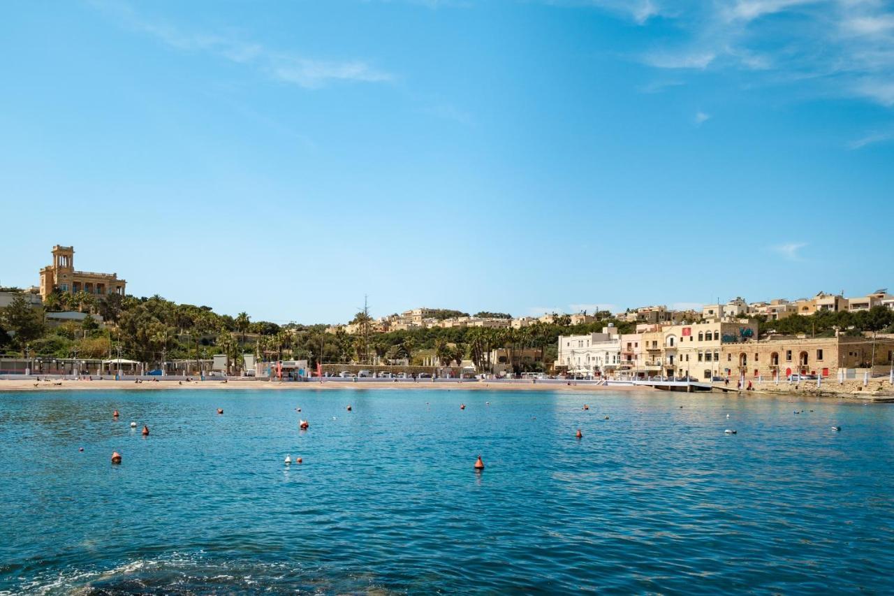 Hotel Hyatt Regency Malta San Giuliano Esterno foto View of the bay