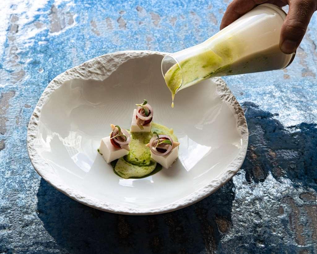 Hotel Hyatt Regency Malta San Giuliano Ristorante foto A dish by Chef Massimo Botta